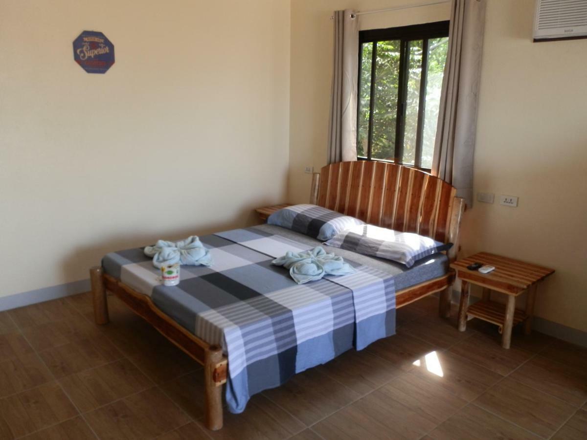 Aparthotel The Blue Pagong Puerto Galera Zewnętrze zdjęcie